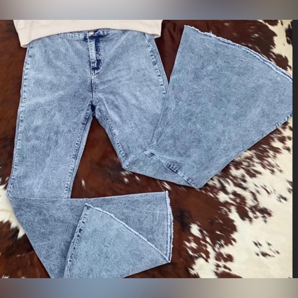 Stylish Corduroy Flared Jeans